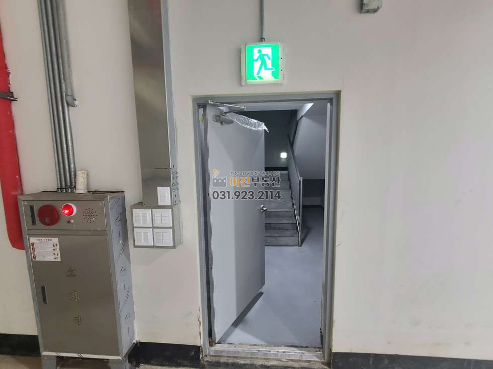 경기 고양일산동구 문봉동 일산 문봉동 400평대 창고 임대 동력많은 자동차관련업, 식품공장 가능 월세 매물번호 10813 사진 11