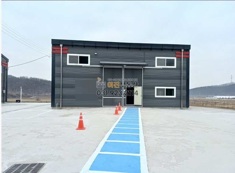 경기 파주시 광탄면 창만리 2차선접한 파주소형창고 신축 매매 , 광고성좋은 창고형매장 매매 매매 매물번호 10147 사진 1