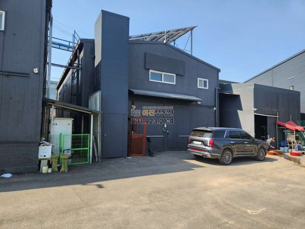 경기 파주시 연다산동 다동 파주시 연다산동 도로접한 사옥형 공장임대, 화물엘레베이터 완비, 내부사무실, 화장실 있음. 월세 매물번호 10326 사진 1