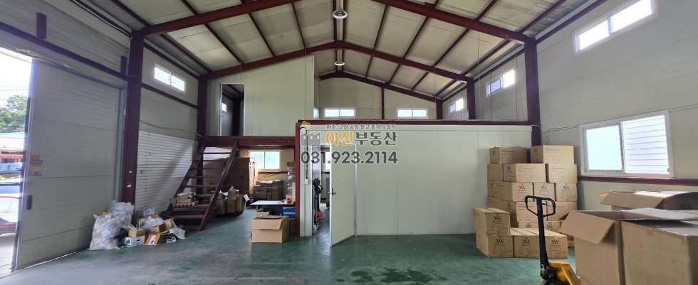 경기 고양일산서구 가좌동 2동 고양시 일산 가좌동 내부 사무실 완비, 소형 창고시설임대 월세 매물번호 10388 사진 2